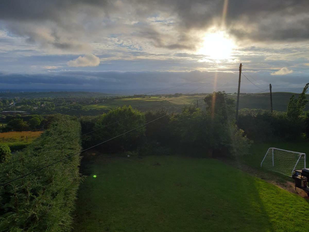 Villa Sunny Lynn Oldham Esterno foto